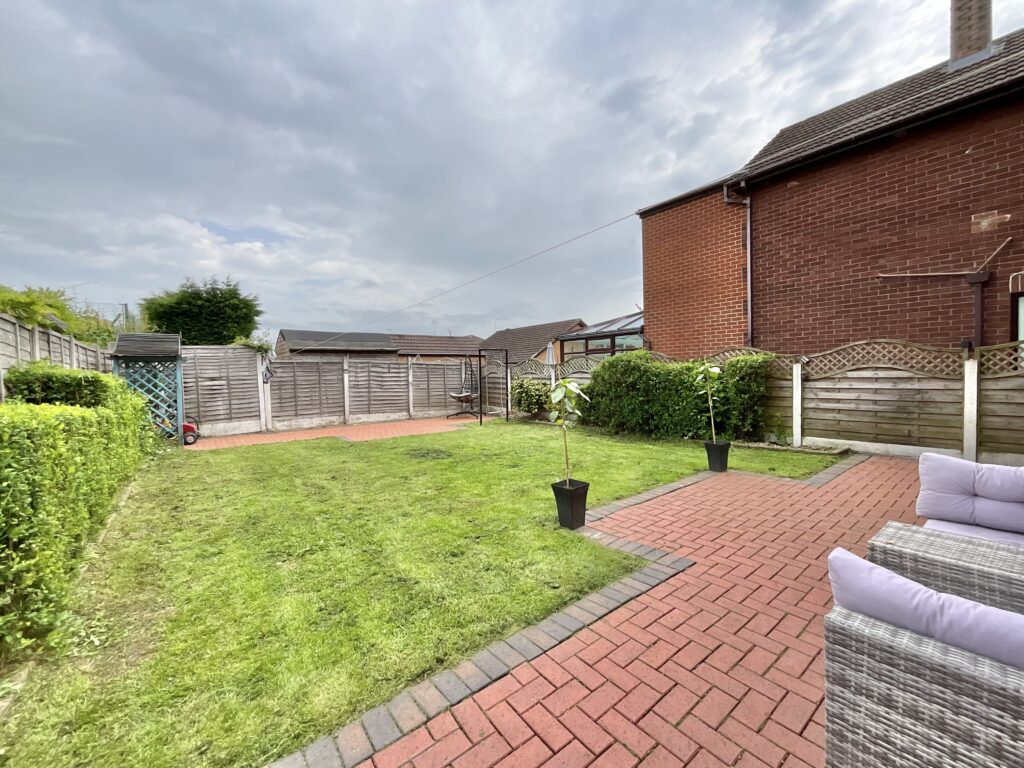 Station Road, Endon, ST9