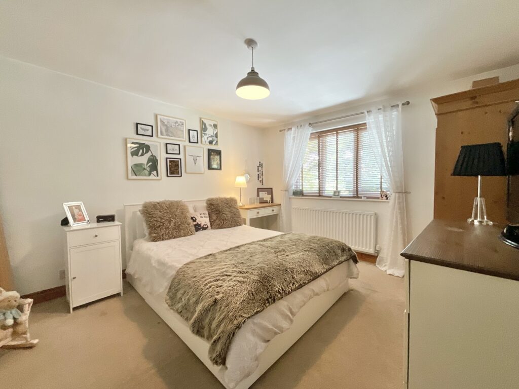 Sandy Lane, Aston, CW5