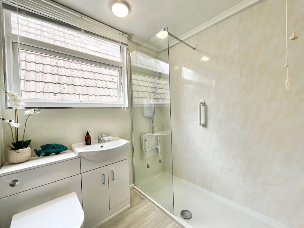 Yarnfield Close, Stoke-On-Trent, ST3