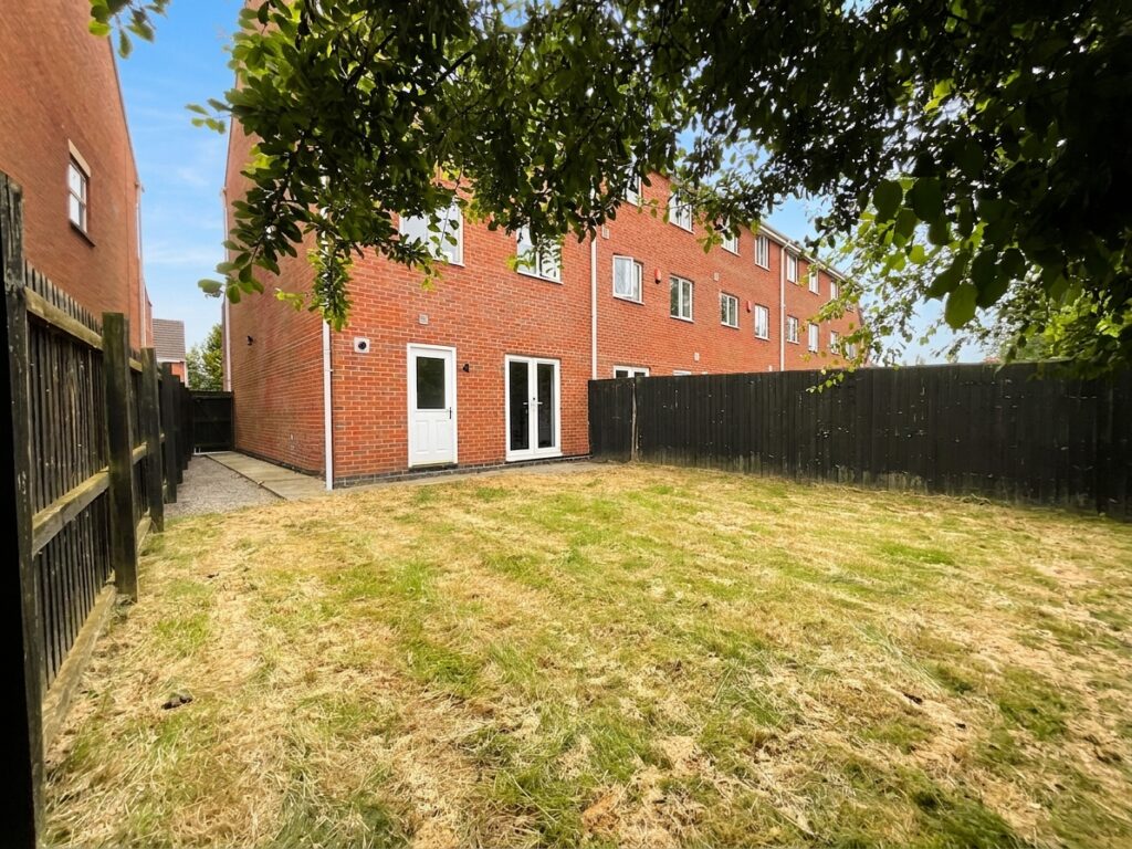 Edgbaston Drive, Stoke-On-Trent, ST4