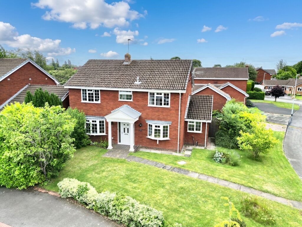 Meadow Close, Gnosall, ST20