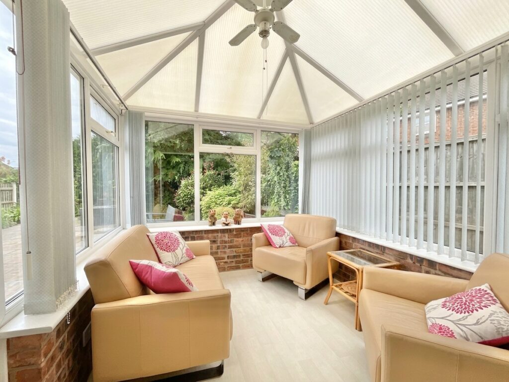 Sandbach Road, Rode Heath, ST7