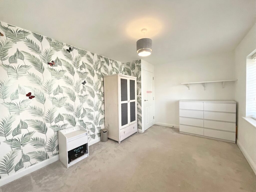 Edme Grove, Barlaston, ST12