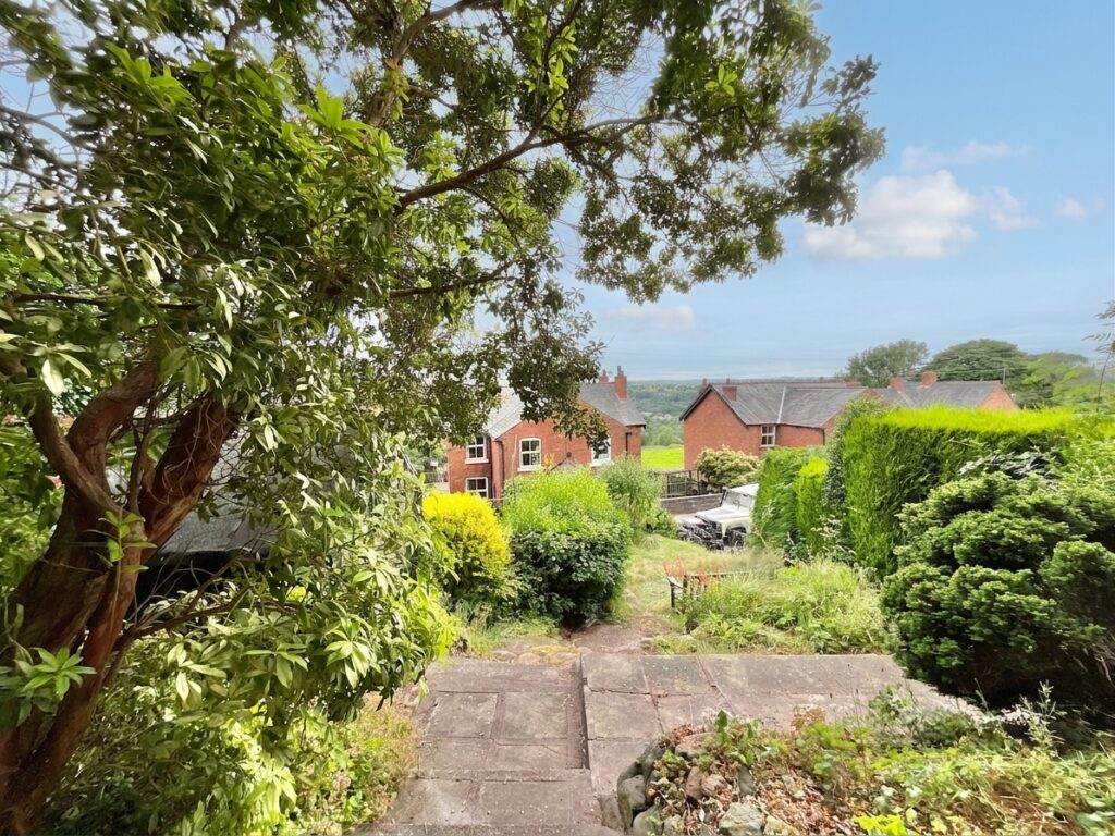 Foxt Road, Foxt, ST10