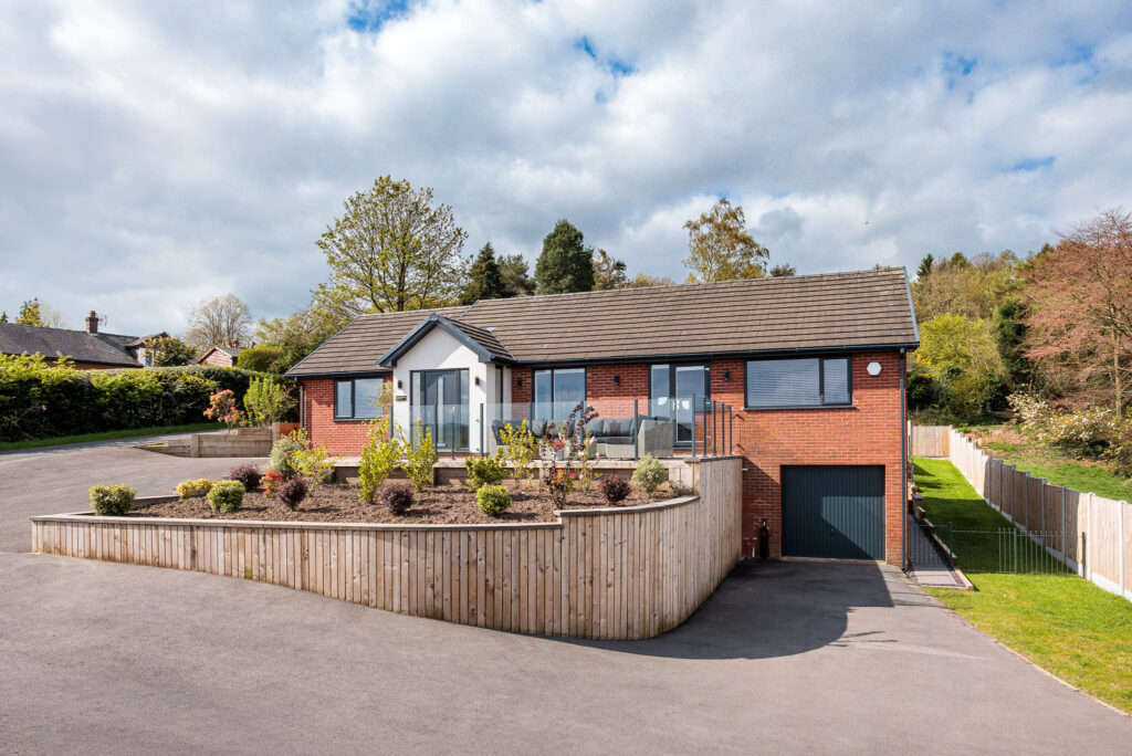 Harewood Close, Cheadle, ST10