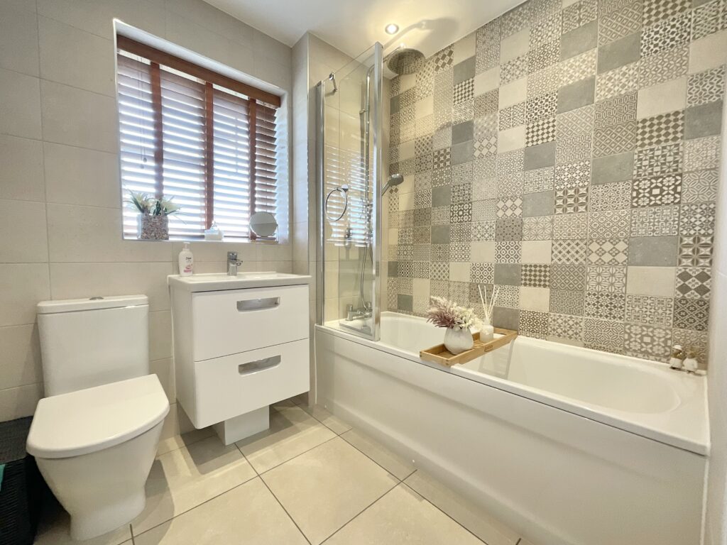 William Brereton Way, Henhull, CW5