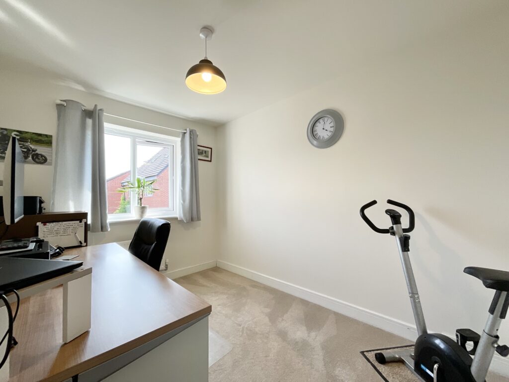 Farm Close, Shavington, CW2