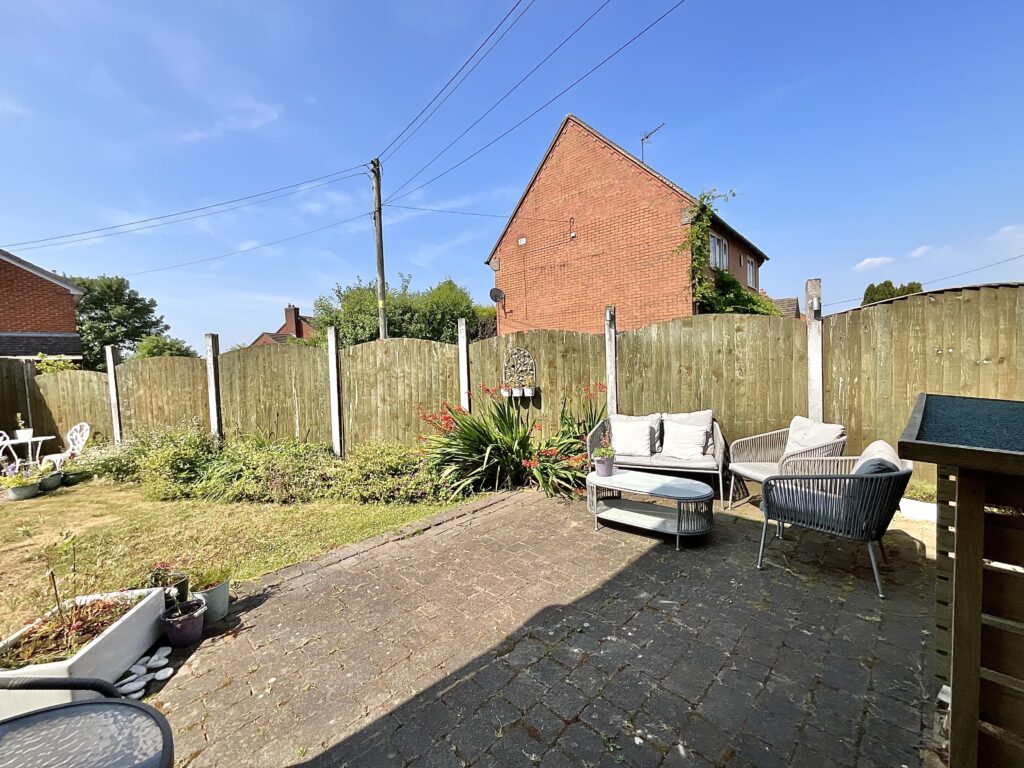 High Street, Dilhorne, ST10