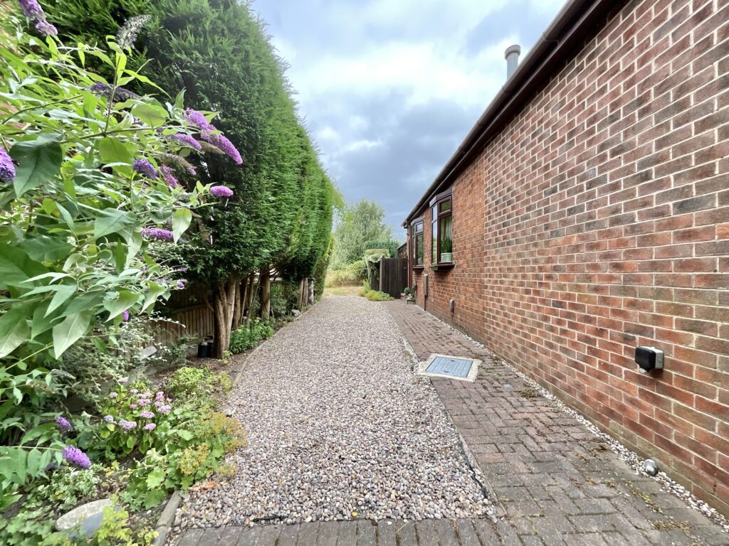Fenpark Road, Stoke-On-Trent, ST4