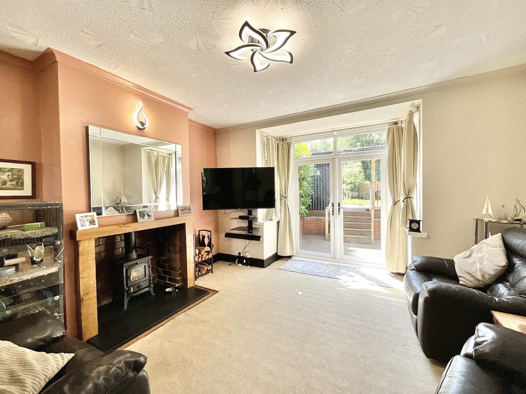 Uttoxeter Road, Blythe Bridge, ST11