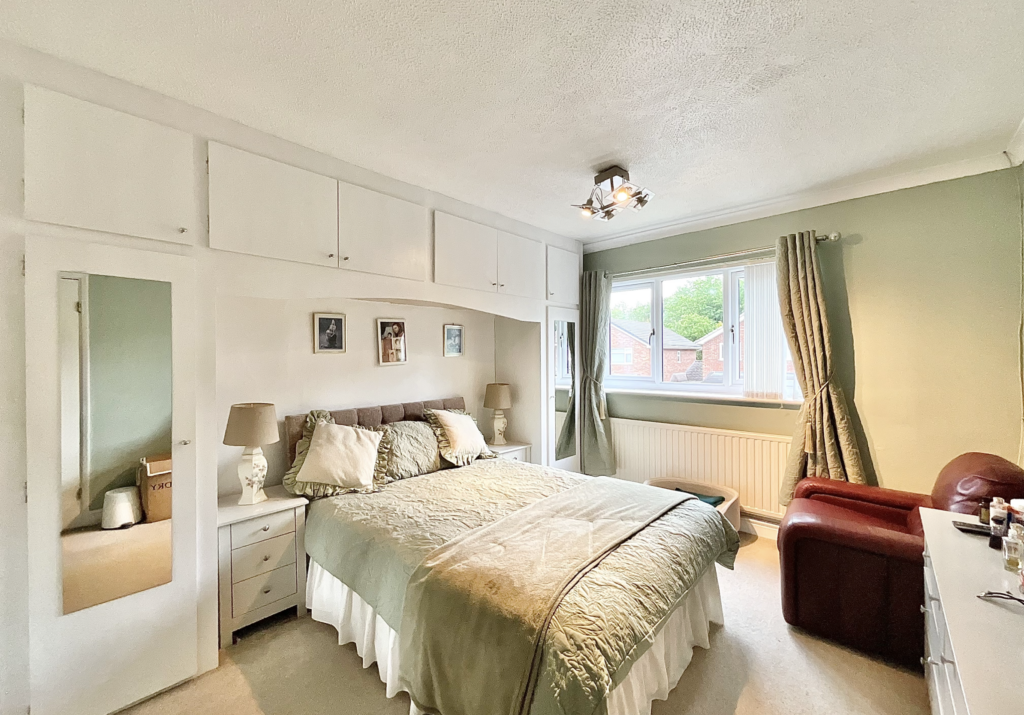 Lavender Avenue, Blythe Bridge, ST11