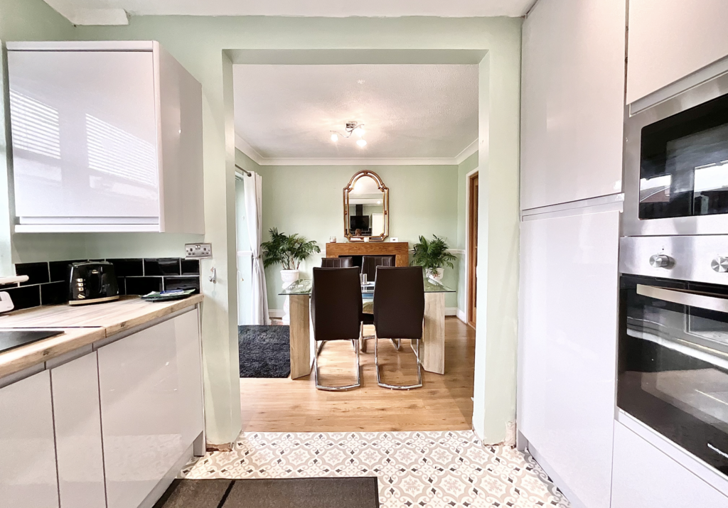 Lavender Avenue, Blythe Bridge, ST11