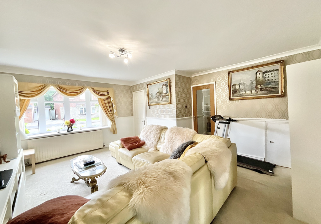 Lavender Avenue, Blythe Bridge, ST11
