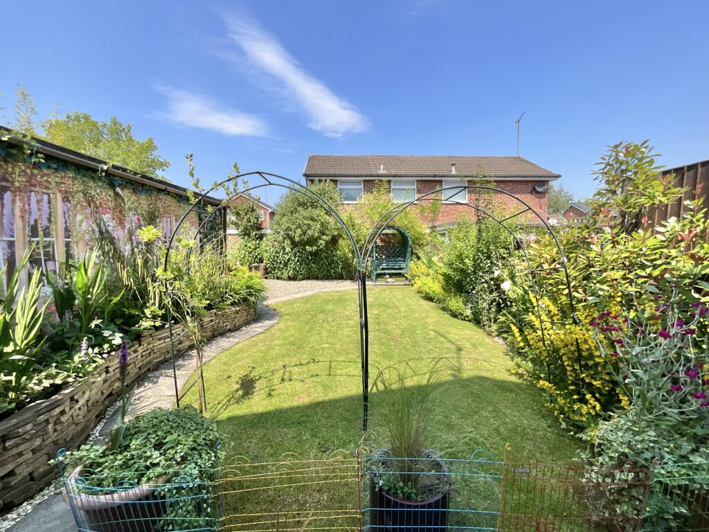 Lavender Avenue, Blythe Bridge, ST11