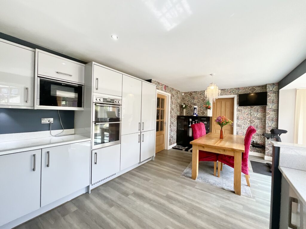 Aurora Gardens, Barlaston, ST12