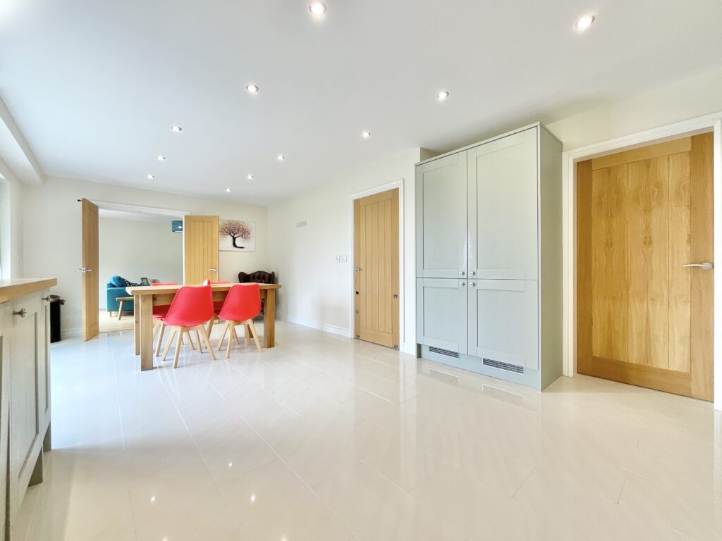 Stafford Road, Gnosall, ST20