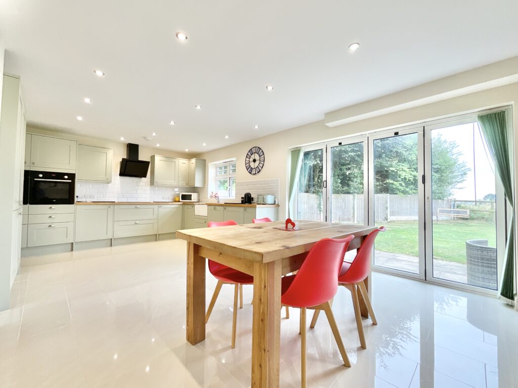 Stafford Road, Gnosall, ST20