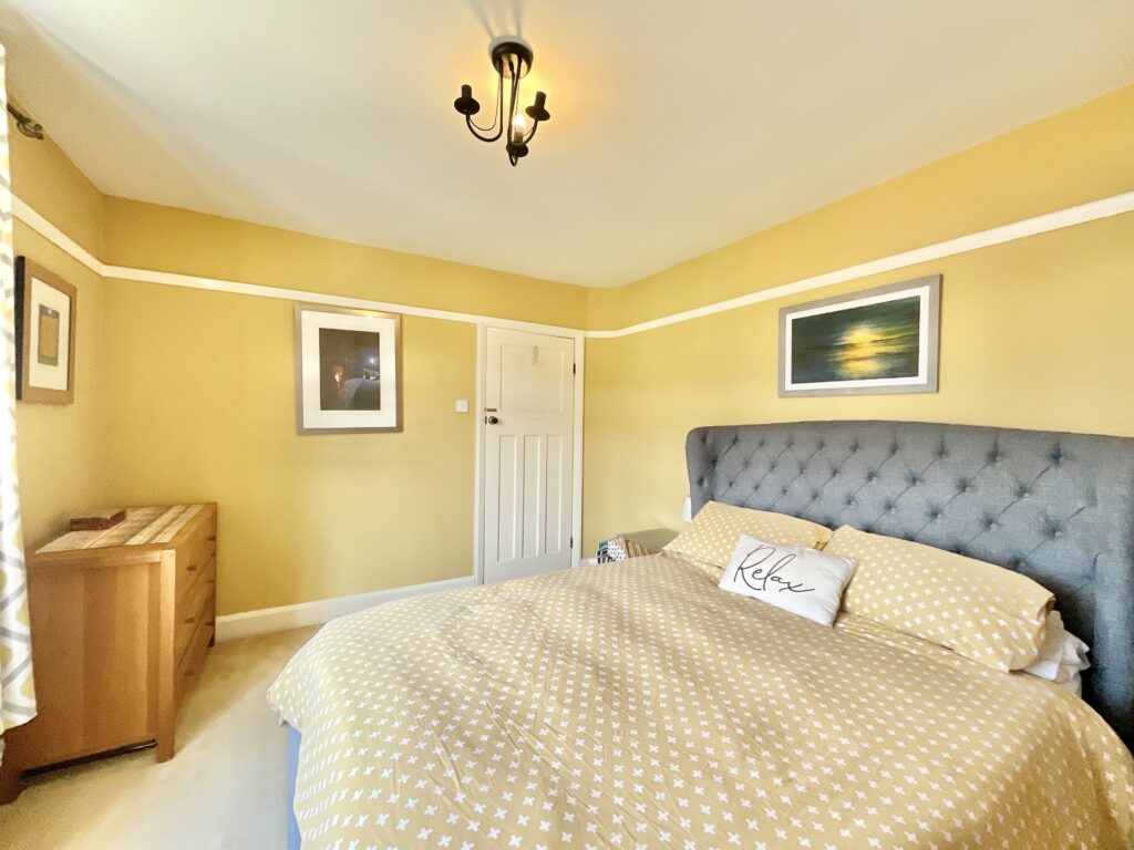 Airdale Road, Stone, ST15