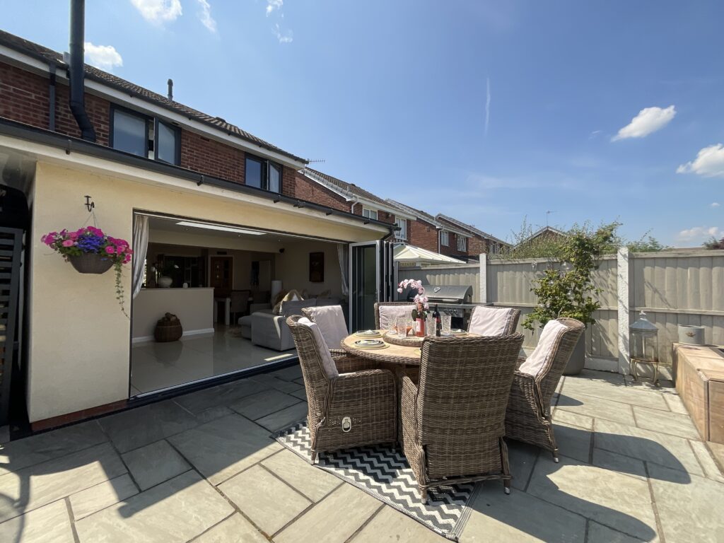 Michigan Grove, Stoke-On-Trent, ST4
