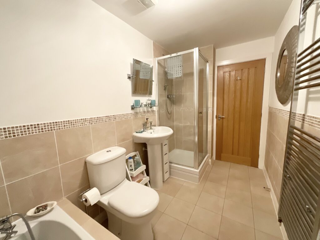 Tittensor Road, Tittensor, ST12