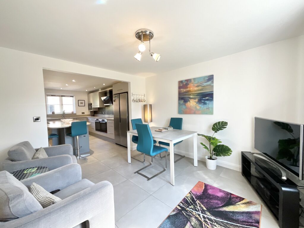 Tittensor Road, Tittensor, ST12