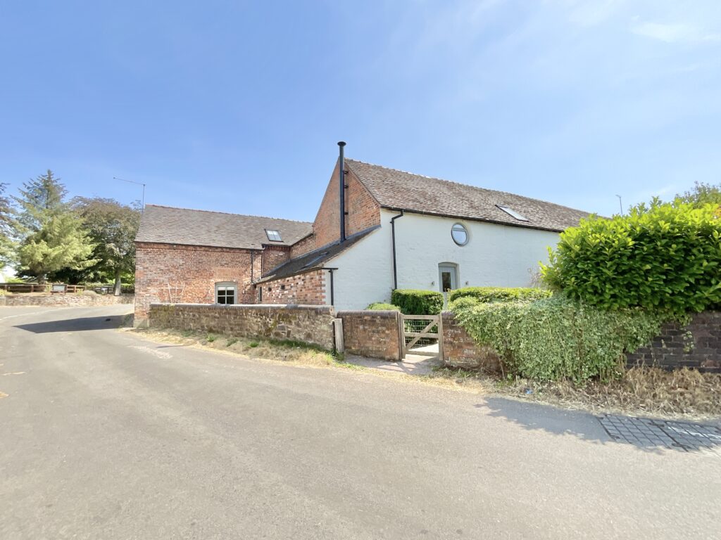 Aston, Aston Manor Barns, TF9