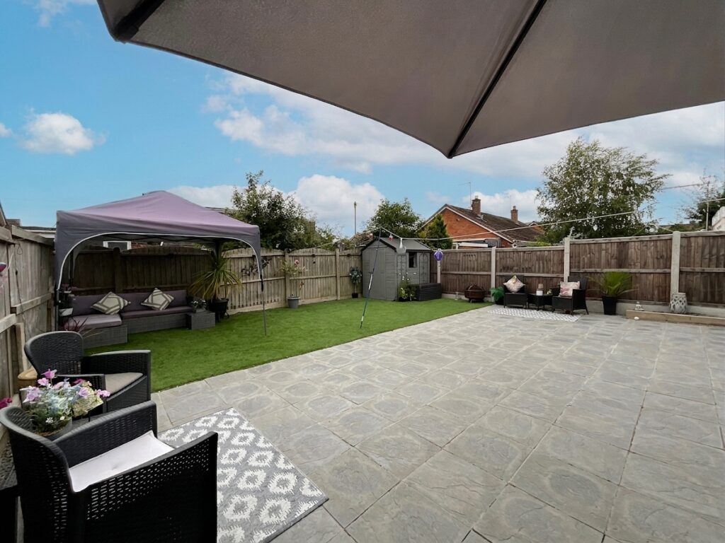 Fraser Close, Stone, ST15