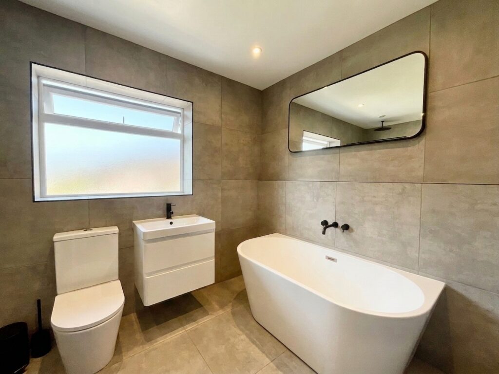 Perthy Grove, Stoke-On-Trent, ST4
