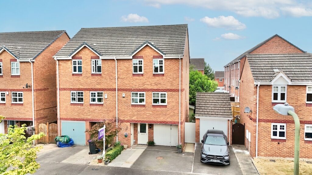 Stuart Way, Market Drayton, TF9