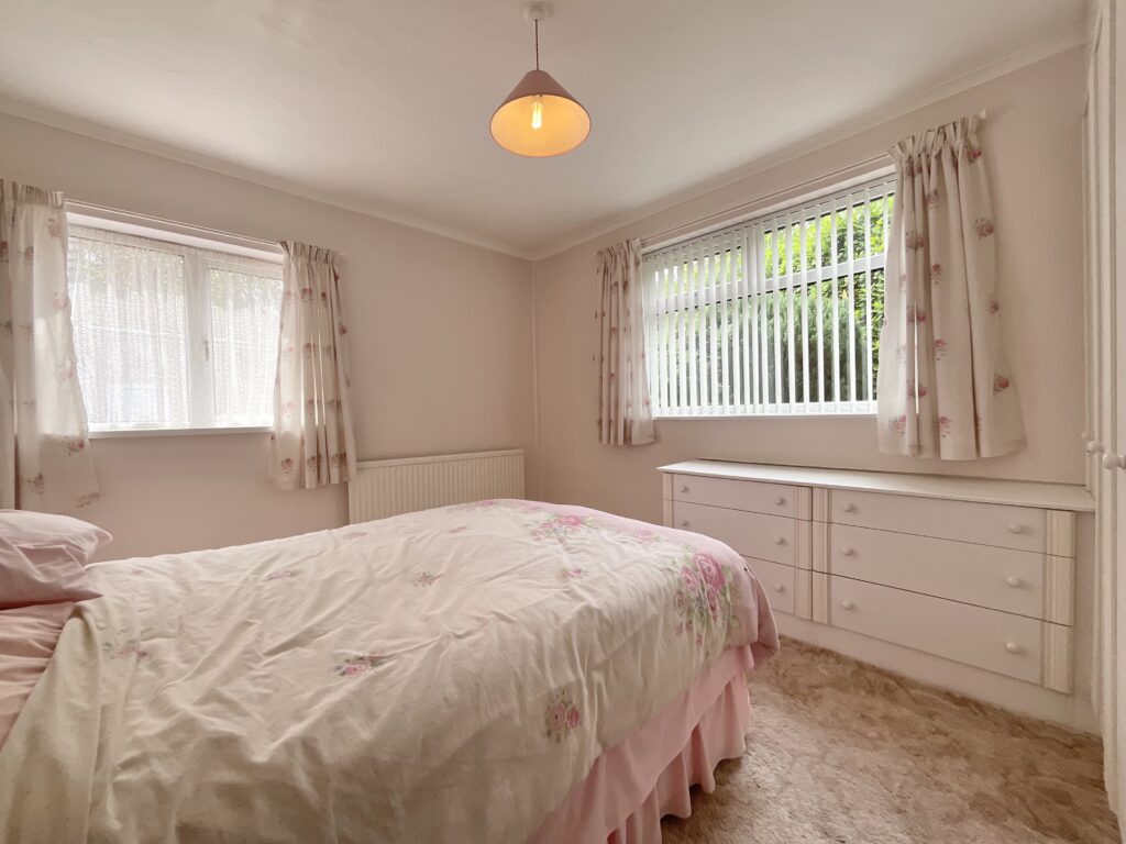Nessina Grove, Wistaston, CW2