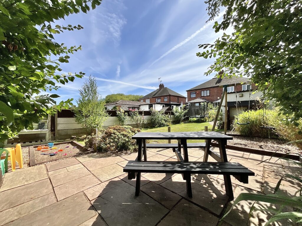 Uttoxeter Road, Blythe Bridge, ST11