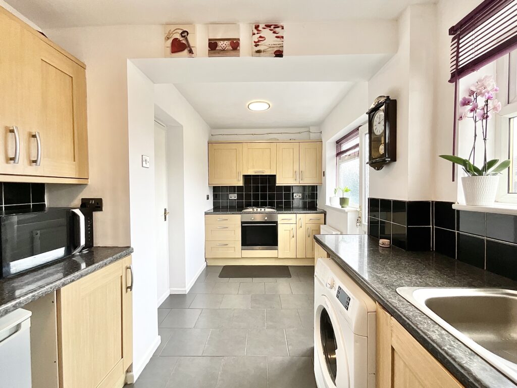 Kempton Grove, Cheadle, ST10