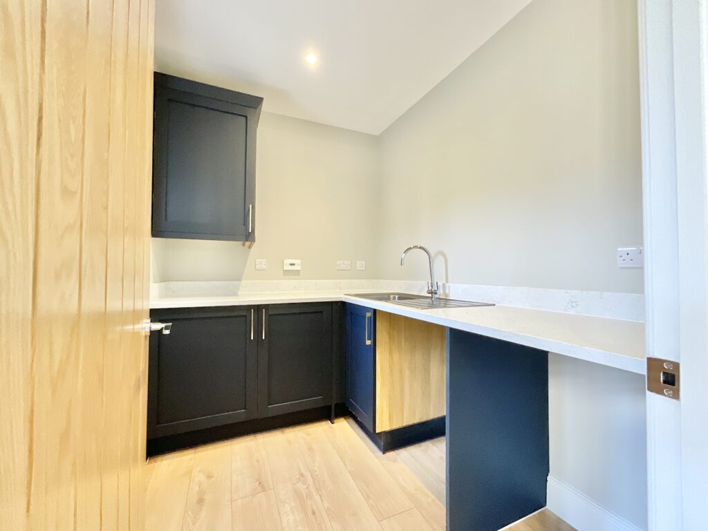 Stafford Road, Woodseaves, ST20