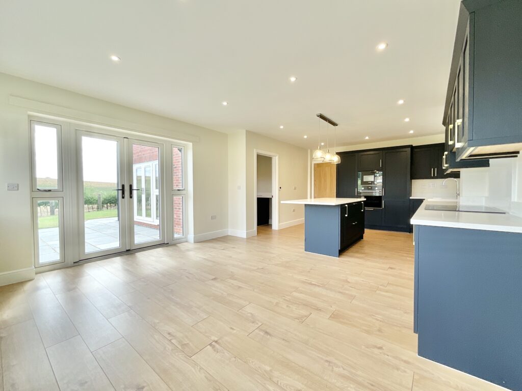Stafford Road, Woodseaves, ST20