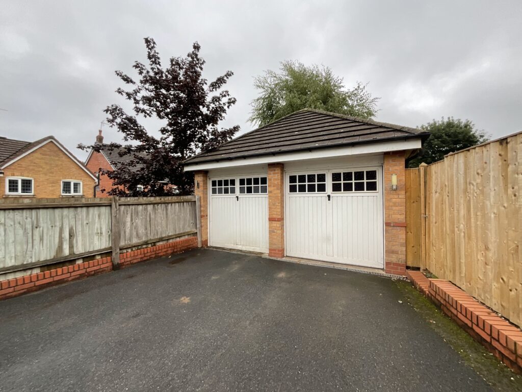 Beaumont Rise, Blythe Bridge, ST11