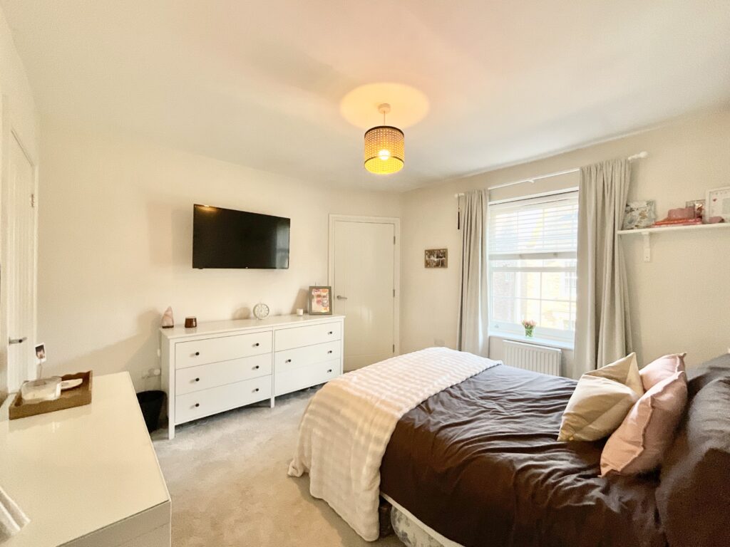Turnberry Drive, Stoke-On-Trent, ST4
