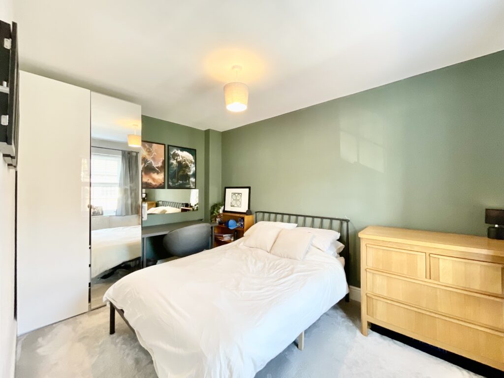 Turnberry Drive, Stoke-On-Trent, ST4