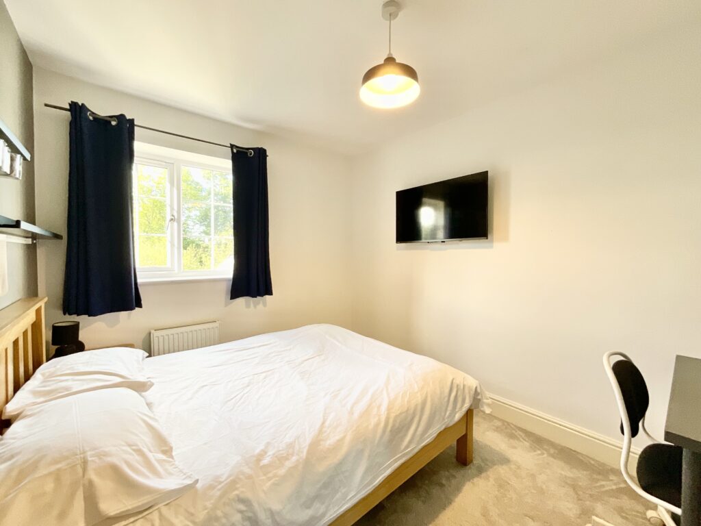 Turnberry Drive, Stoke-On-Trent, ST4