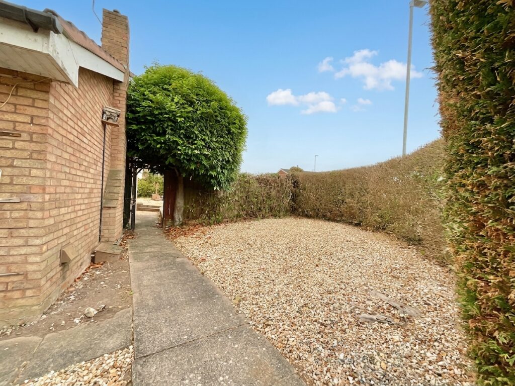 Doley Close, Gnosall, ST20