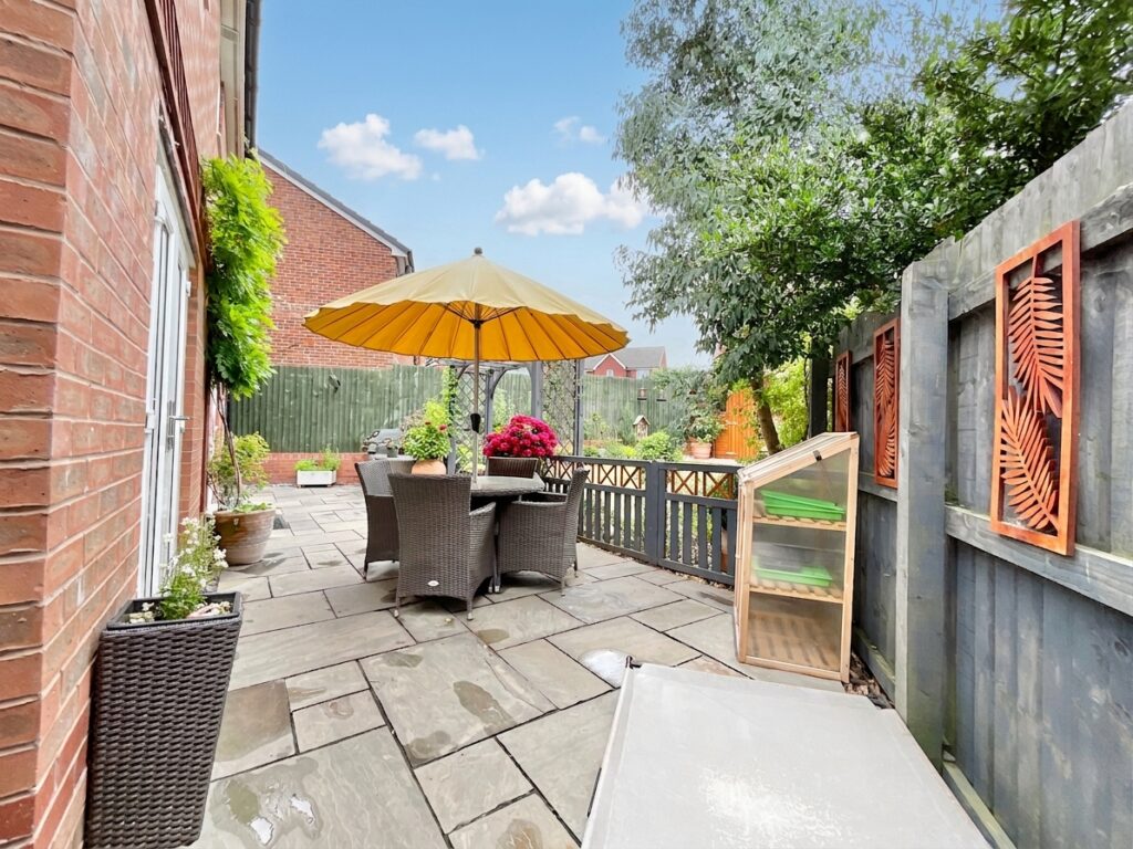 Leighton View, Loggerheads, TF9