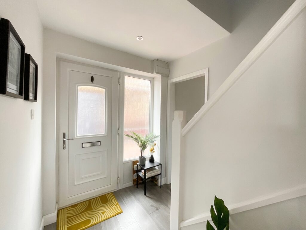 Newland Avenue, Stafford, ST16
