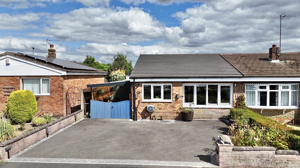 Draycott Drive, Cheadle, ST10