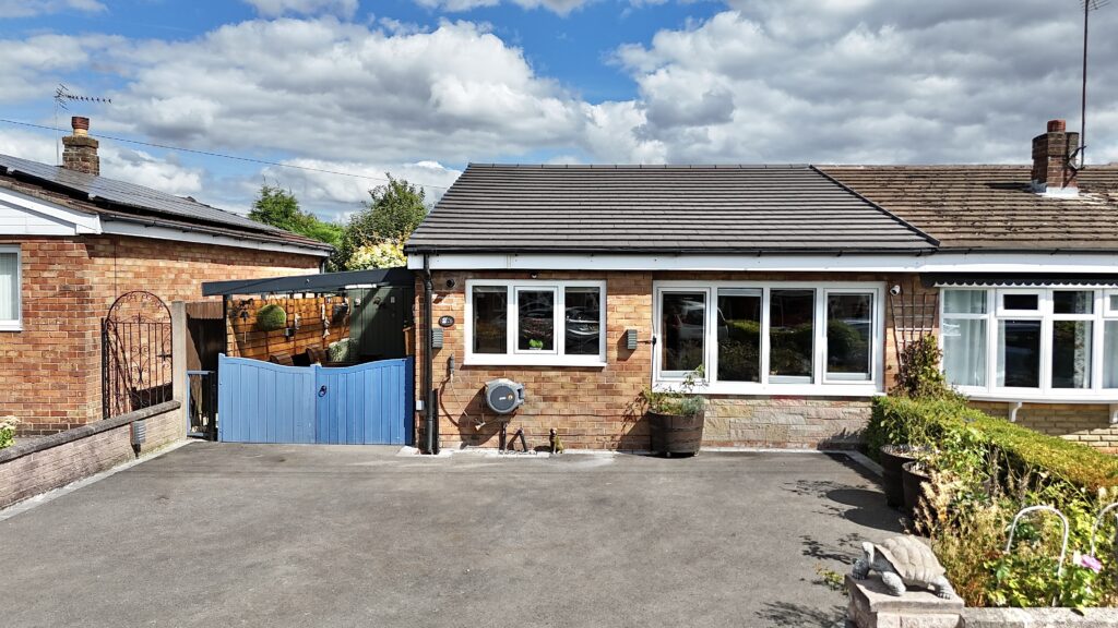 Draycott Drive, Cheadle, ST10