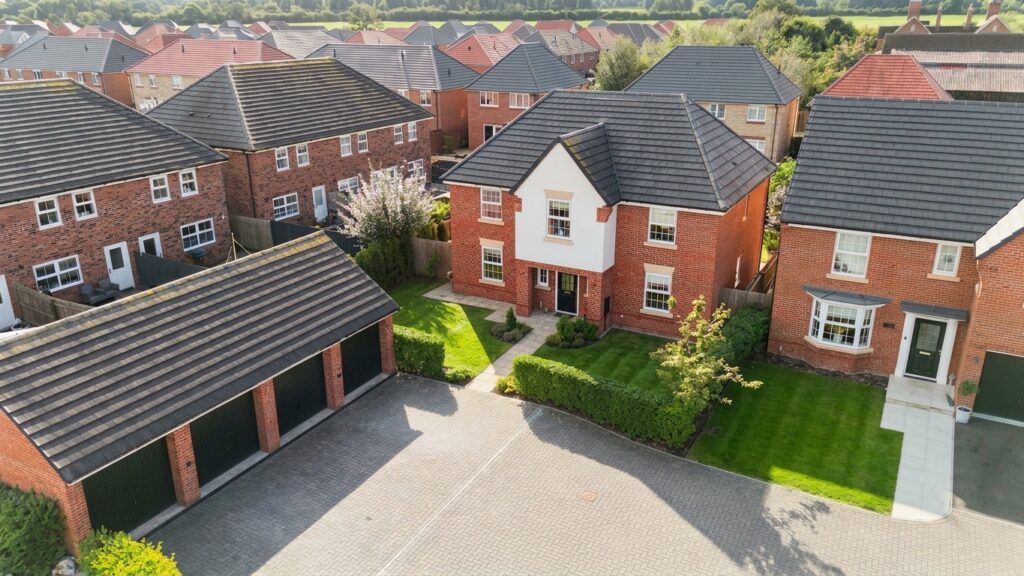 Gainsborough Drive, Henhull, CW5