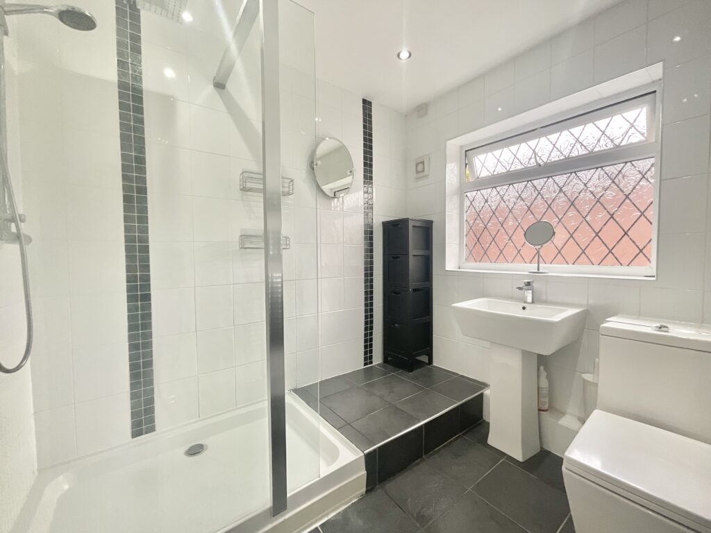 Highview Road, Fulford, ST11