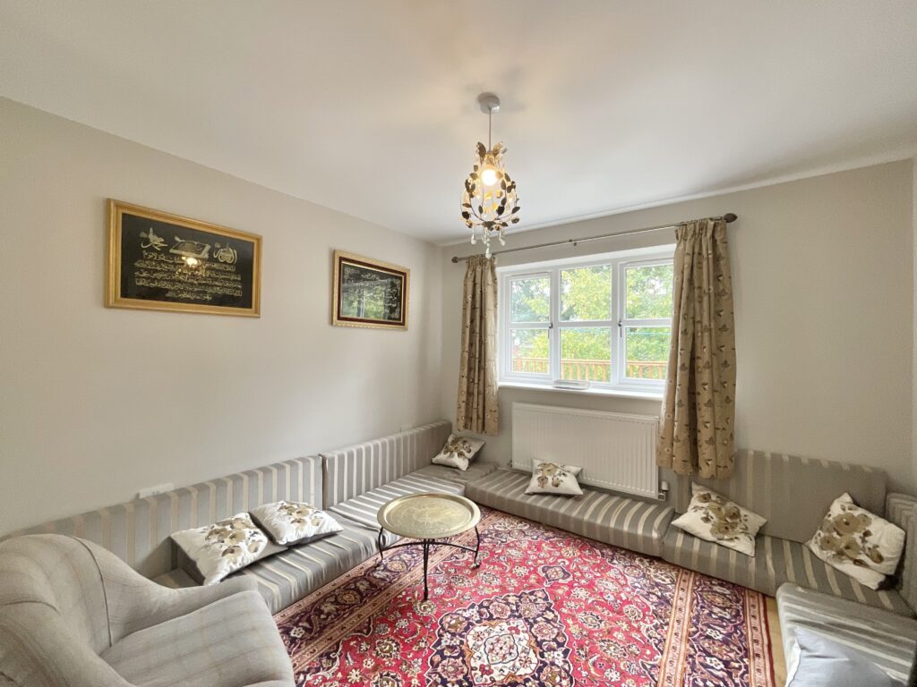 Dean Brook Drive, Bignall End, ST7