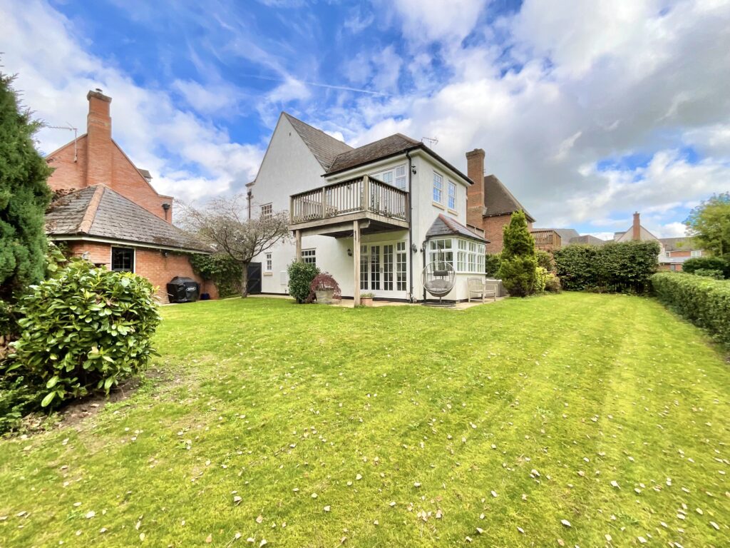 Kingswood Avenue, Weston, CW2