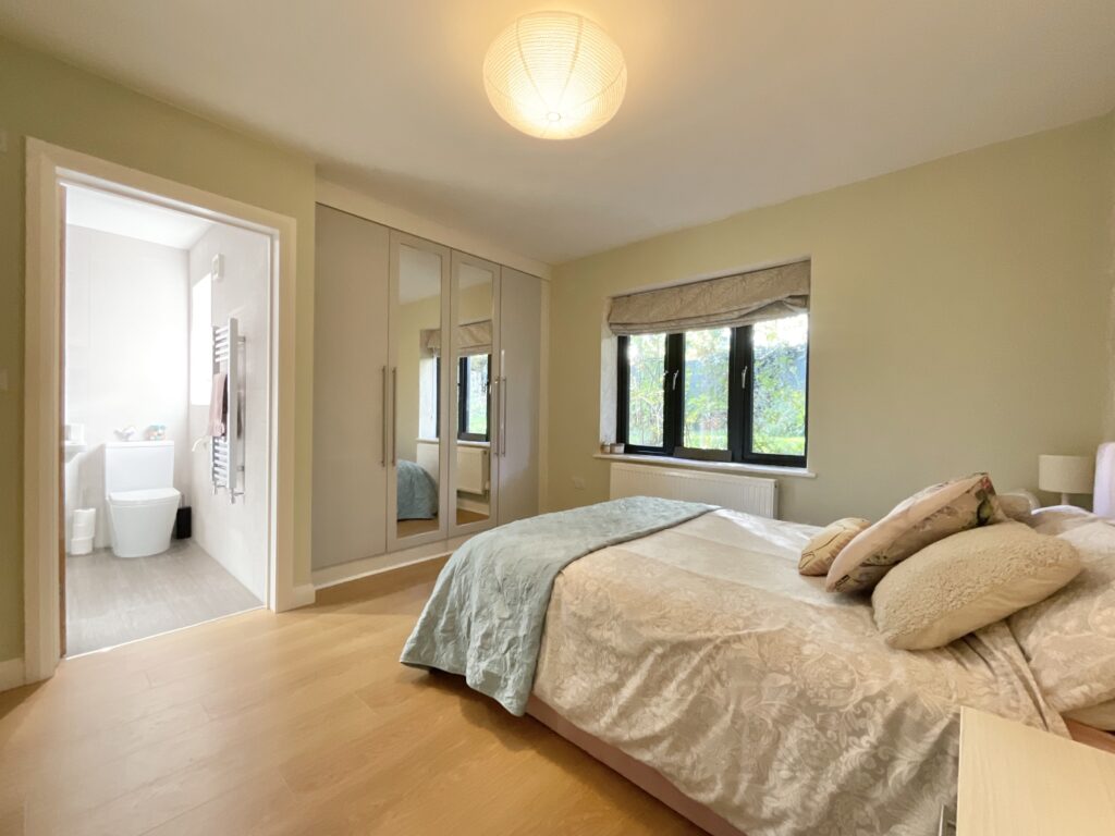 London Road, Woore, CW3