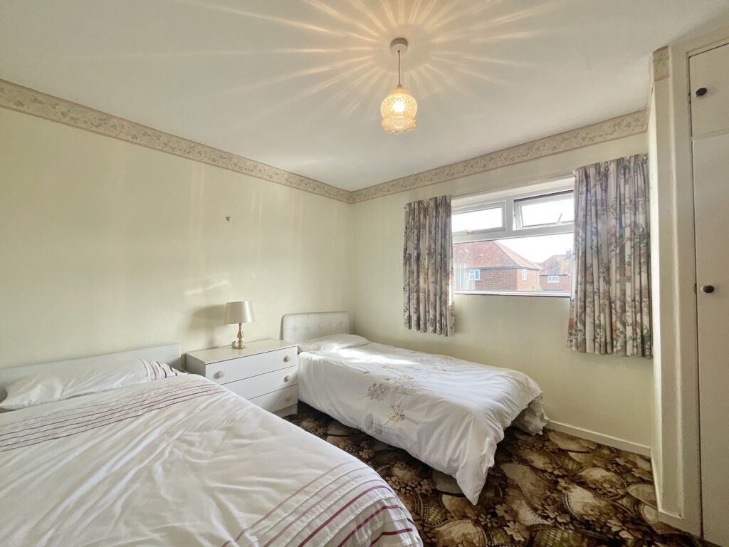 Barthomley Crescent, Crewe, CW2