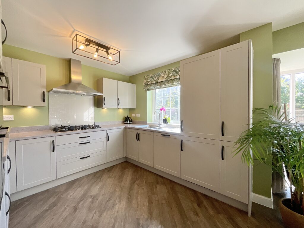 Gainsborough Drive, Henhull, CW5